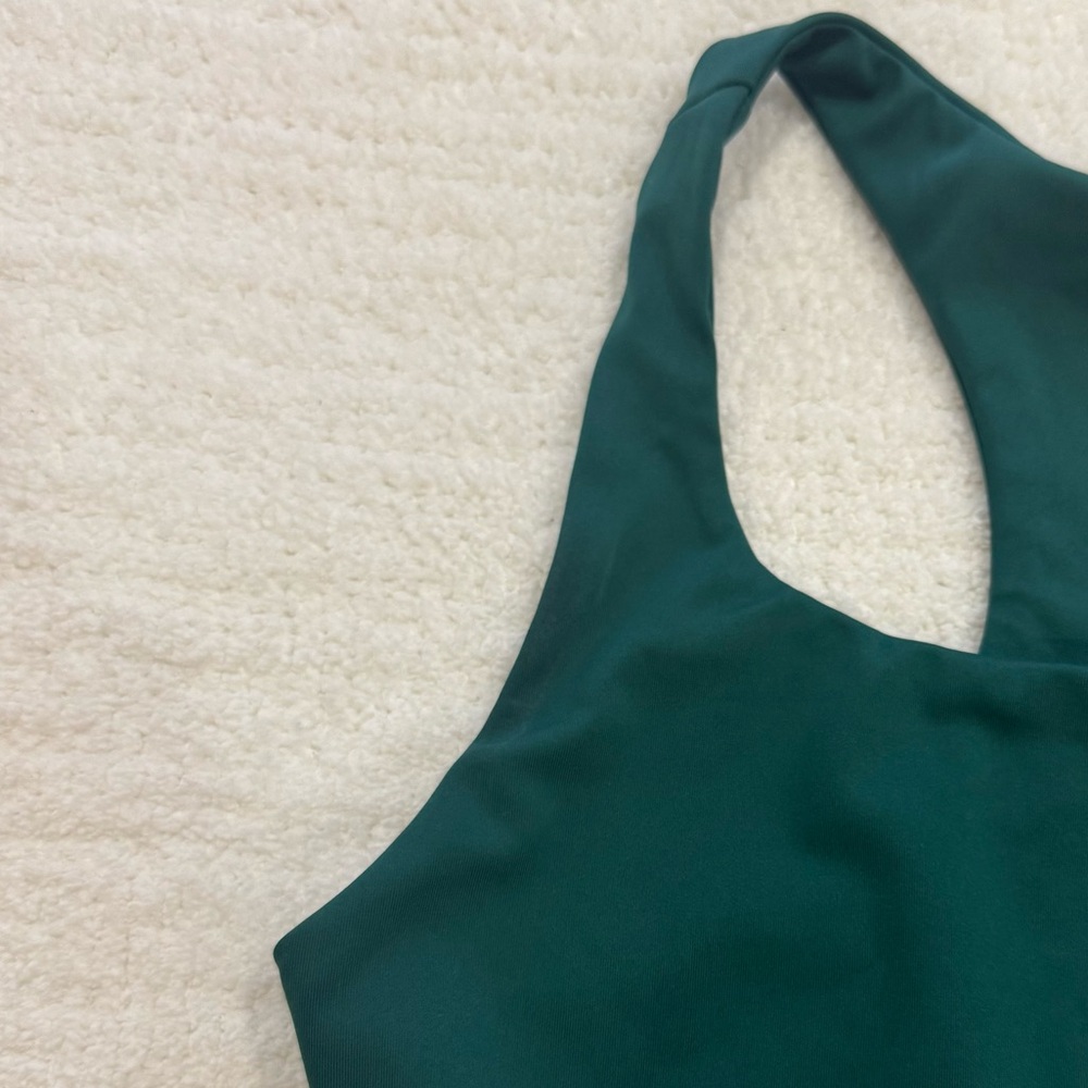 reformation sports bra - Picture 8 of 8